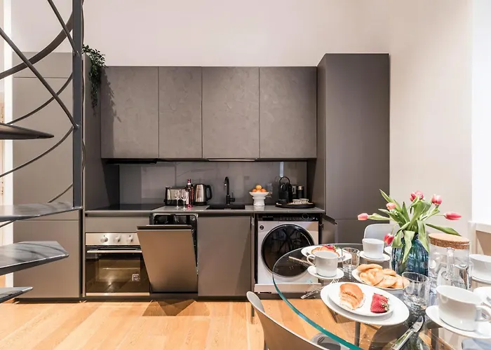 Best Rent - One-Bedroom Flat In Tritone Area
